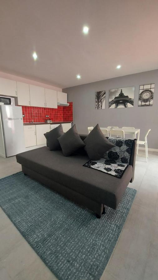 Homely Apartament Apartamento