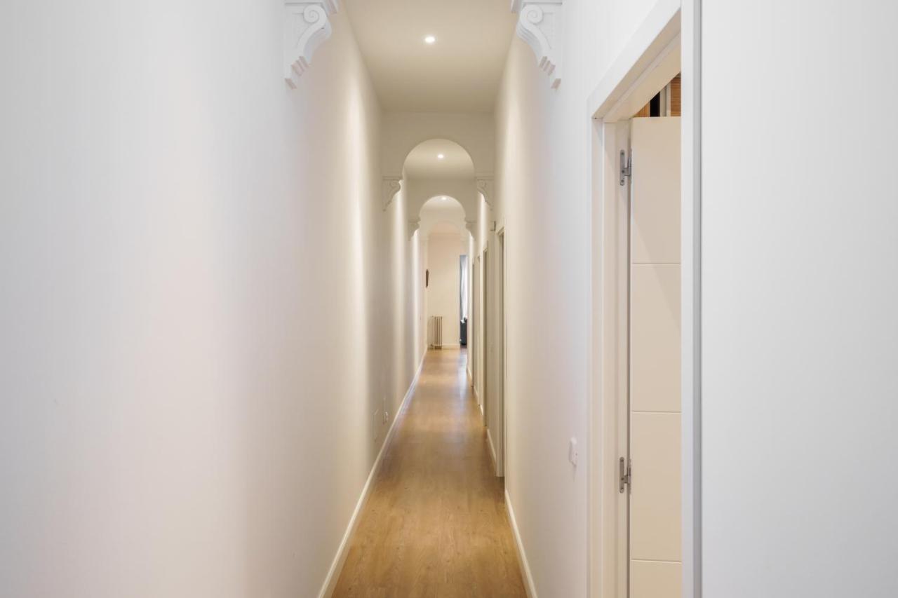 Homeabout Callao Ii 4br 3.5bt Apartamento Madrid