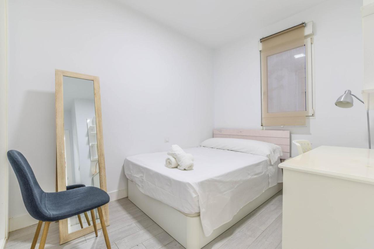 Apartamento Reformado En Retiro Apartamento