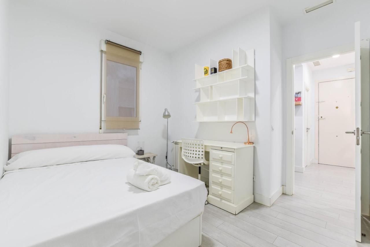 Apartamento Reformado En Retiro Apartamento *