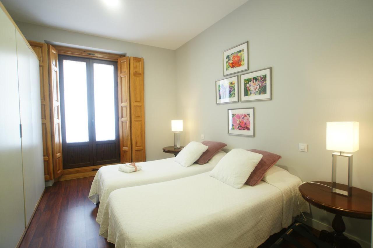 Apartamento Al Lado De Gran Via - Pink
