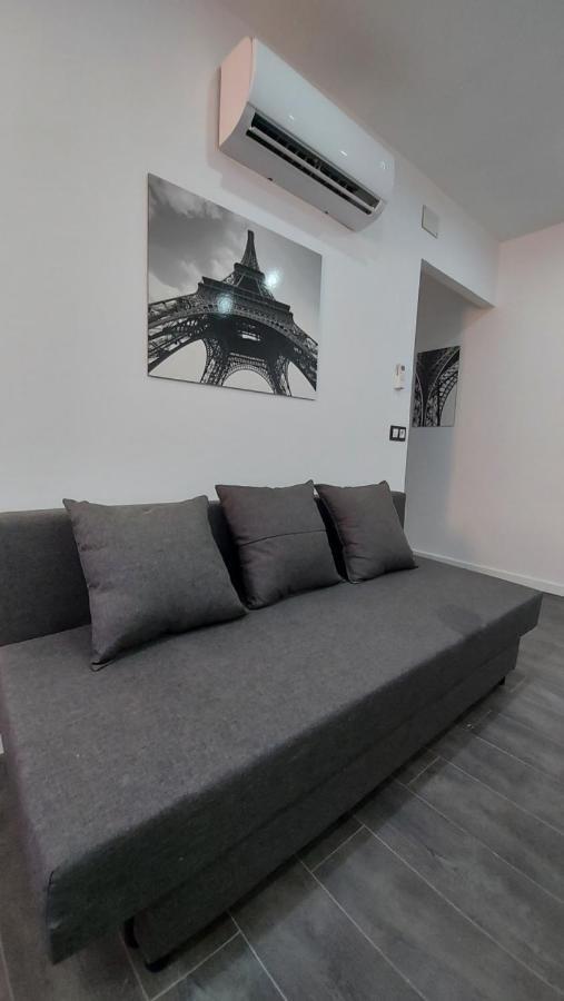 Luna House Madrid