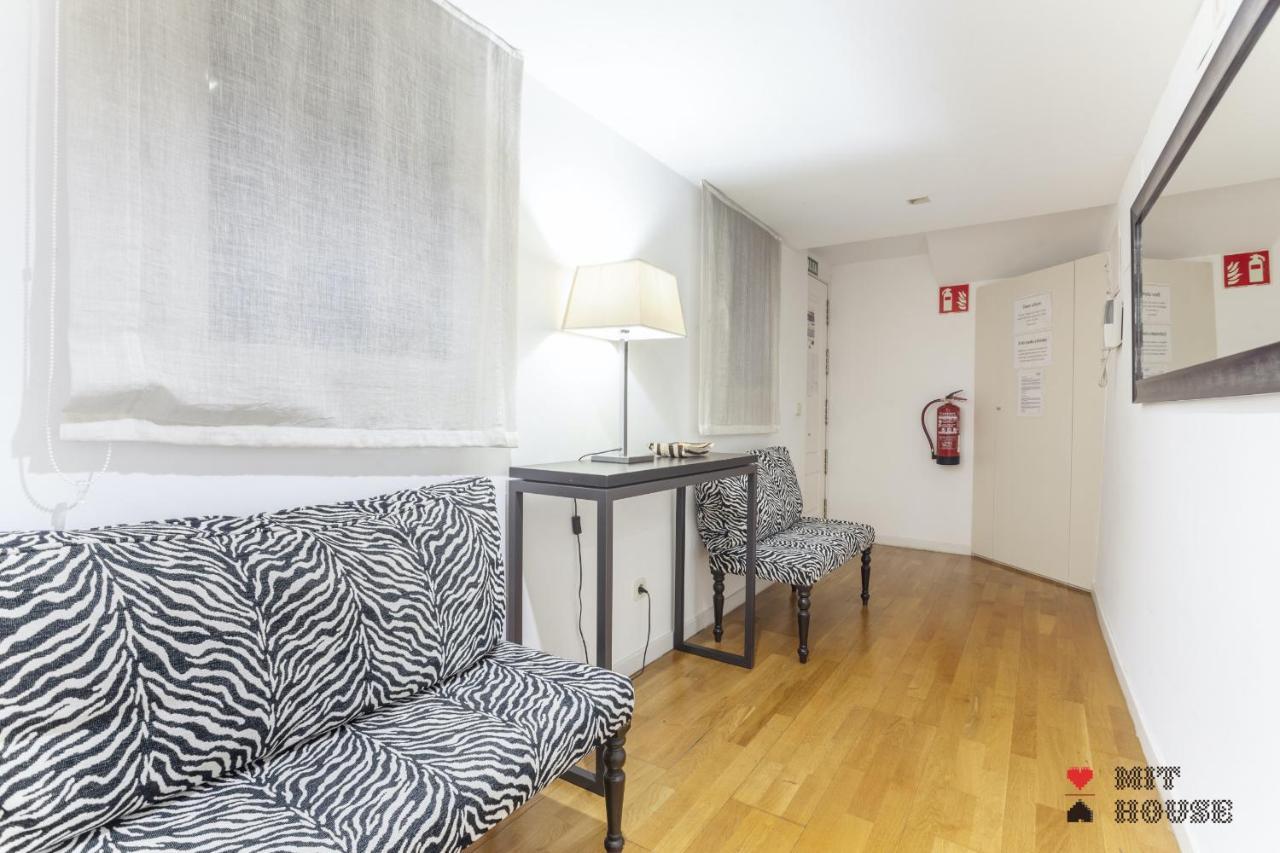 Apartamento Mit House Puerta Del Sol Iii En *