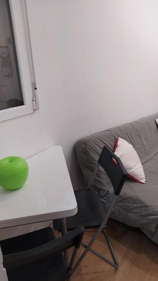 2 Cerca De Manuel Becerra