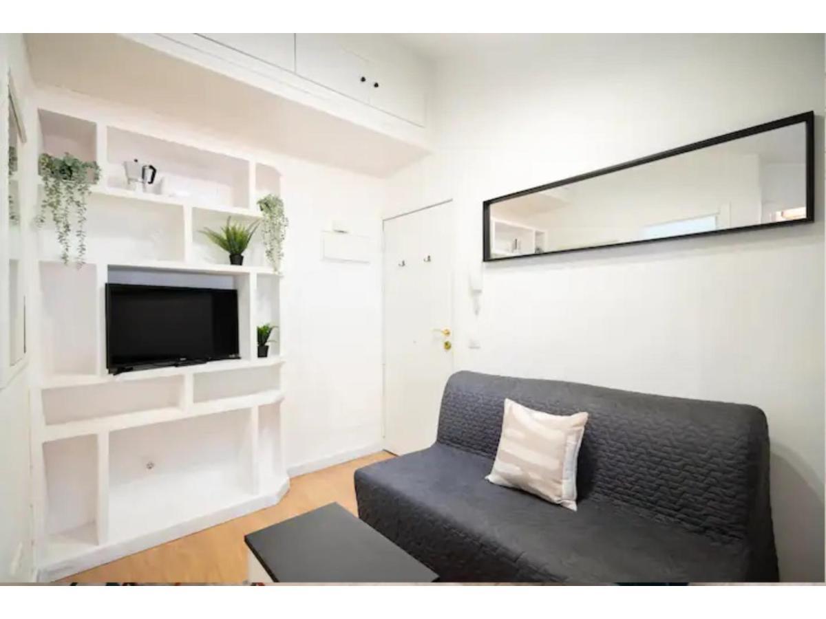 Apart Mesón Embajadores M3 Apartamento