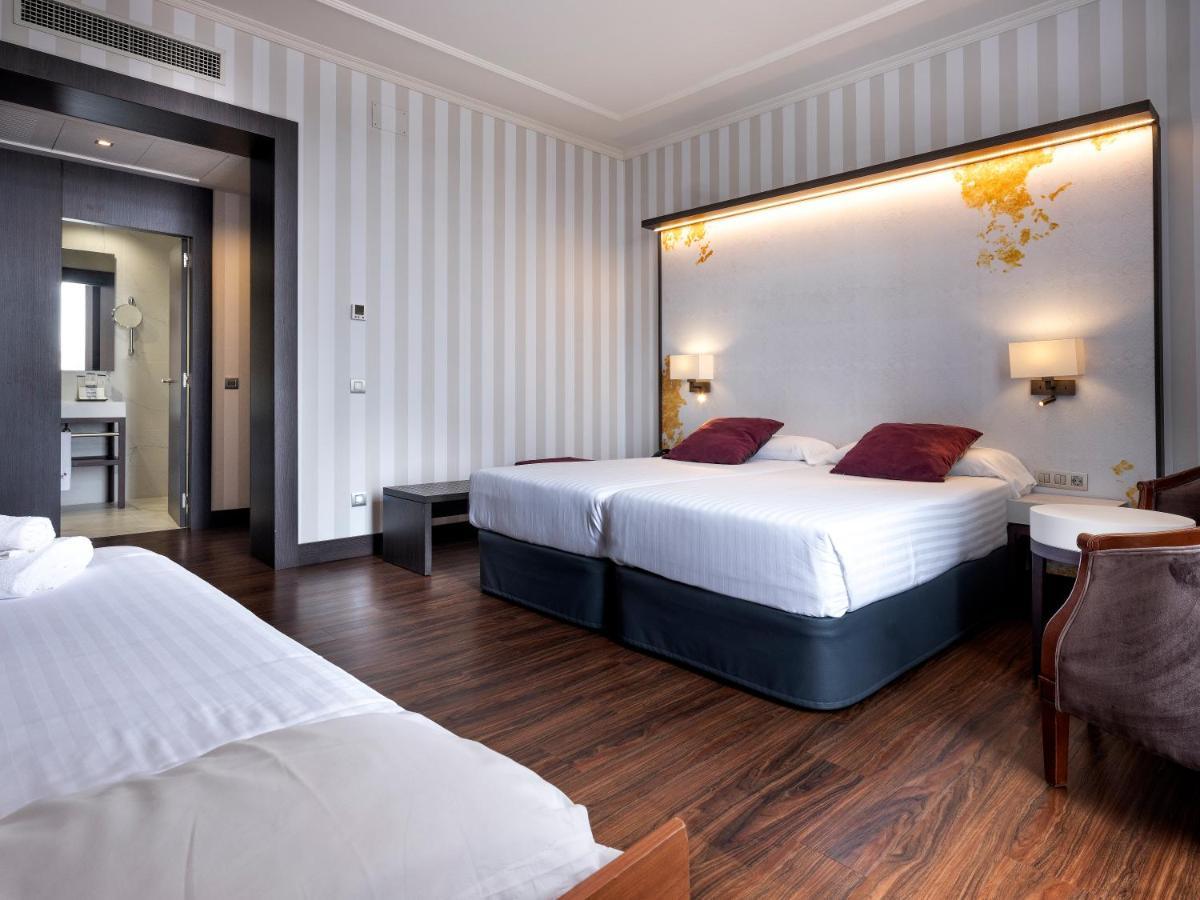 Intur Palacio San Martin 4*