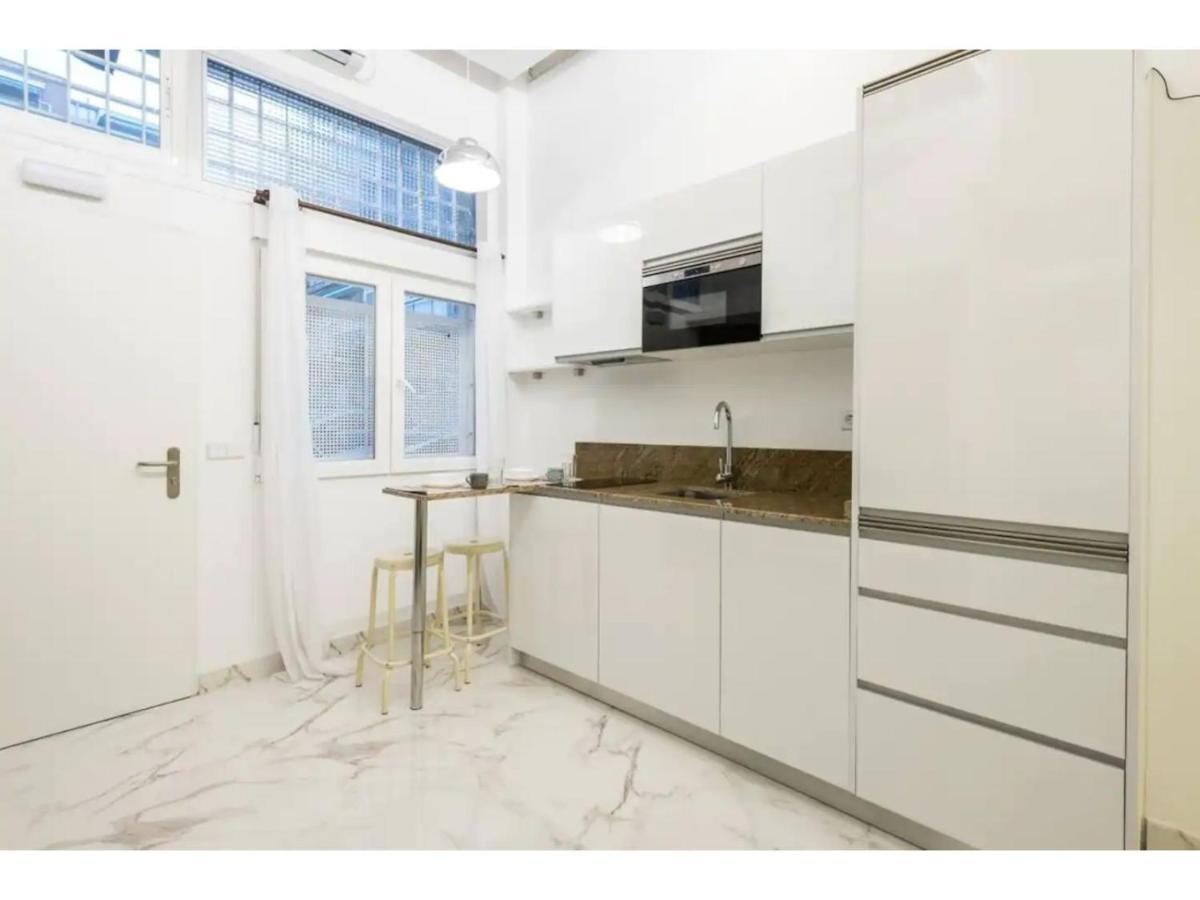 Little Cozy Loft Free Street Parking Wifi Barbadillo Bis Apartment *