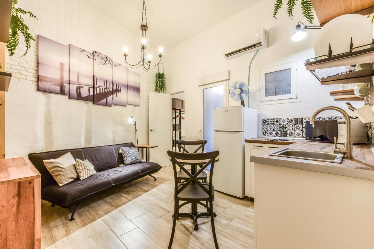 Apartamento Plaza De Lavapies Con Patio Madrid