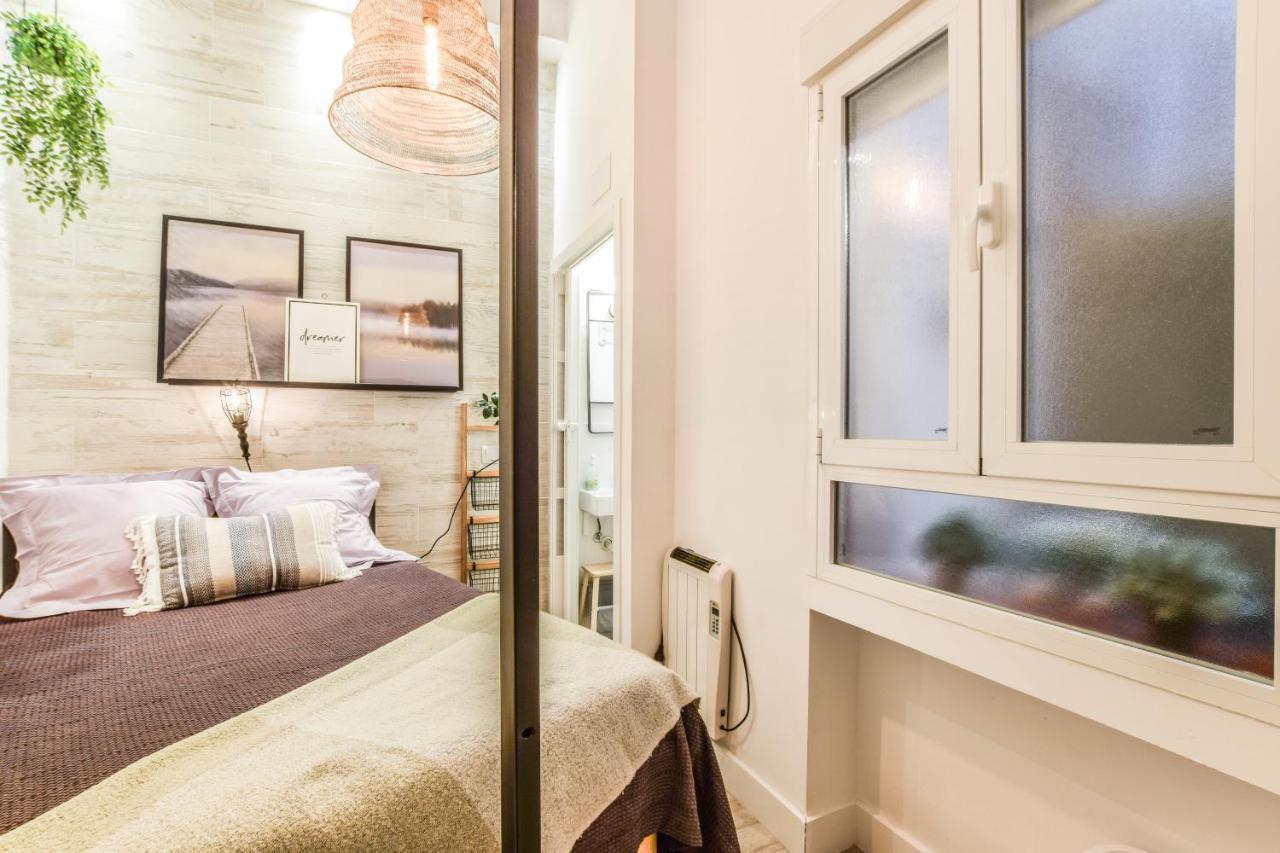 Apartamento Plaza De Lavapies Con Patio Apartamento Madrid