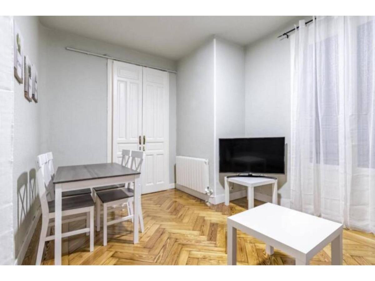 Silencioso Apartamento En Bailén-la Latina Apartamento *