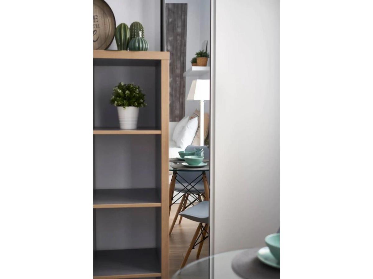 Bonito Estudio Cerca Del Retiro Apartamento