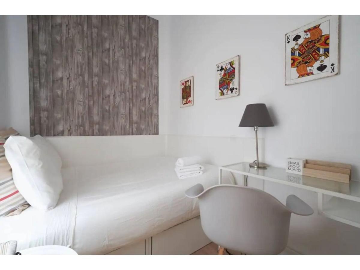 Bonito Estudio Cerca Del Retiro Apartamento
