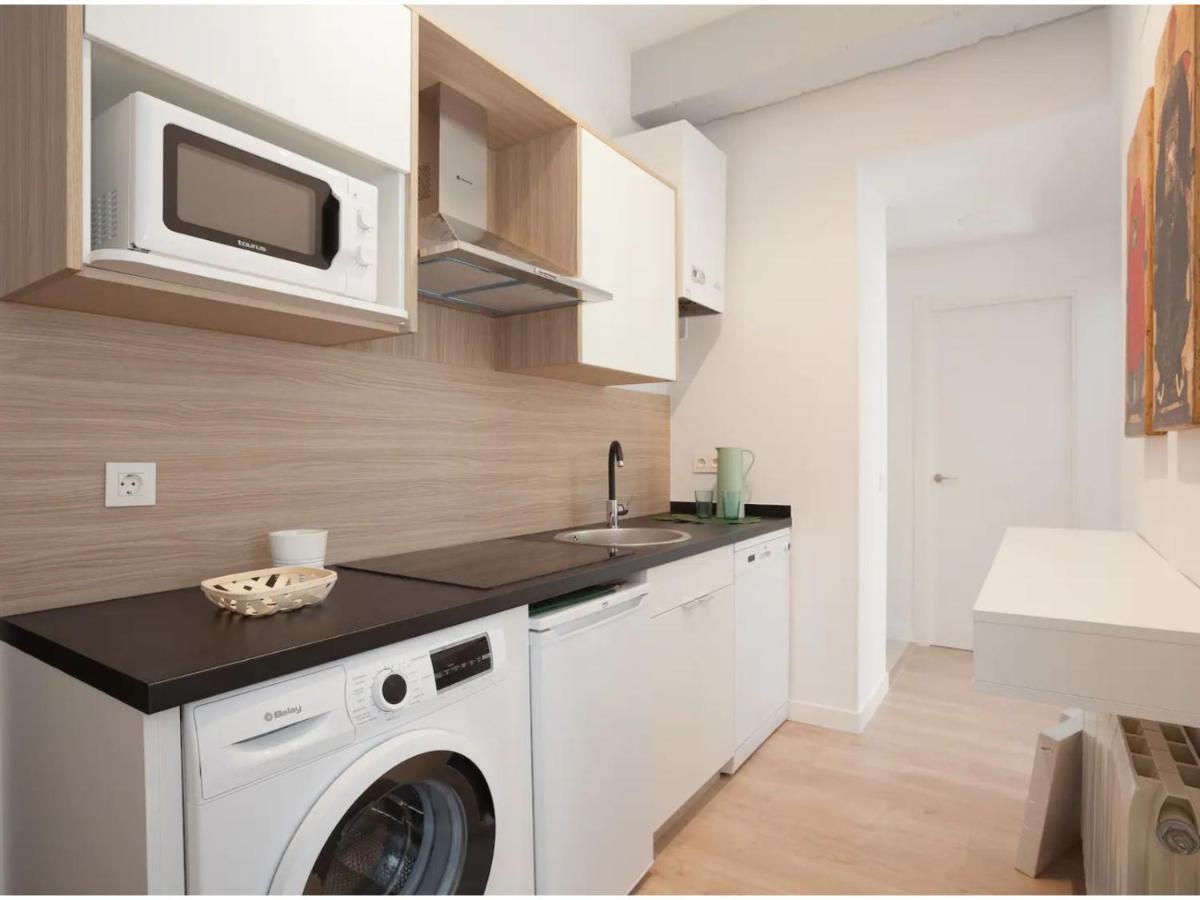 Apartamento Bonito Estudio Cerca Del Retiro *