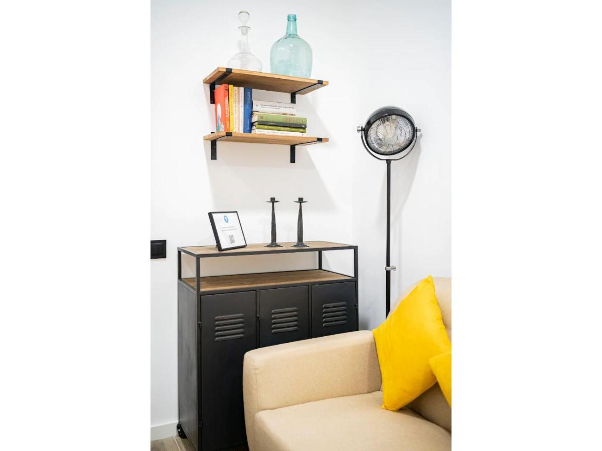 Apartamento Amarillo En Atocha