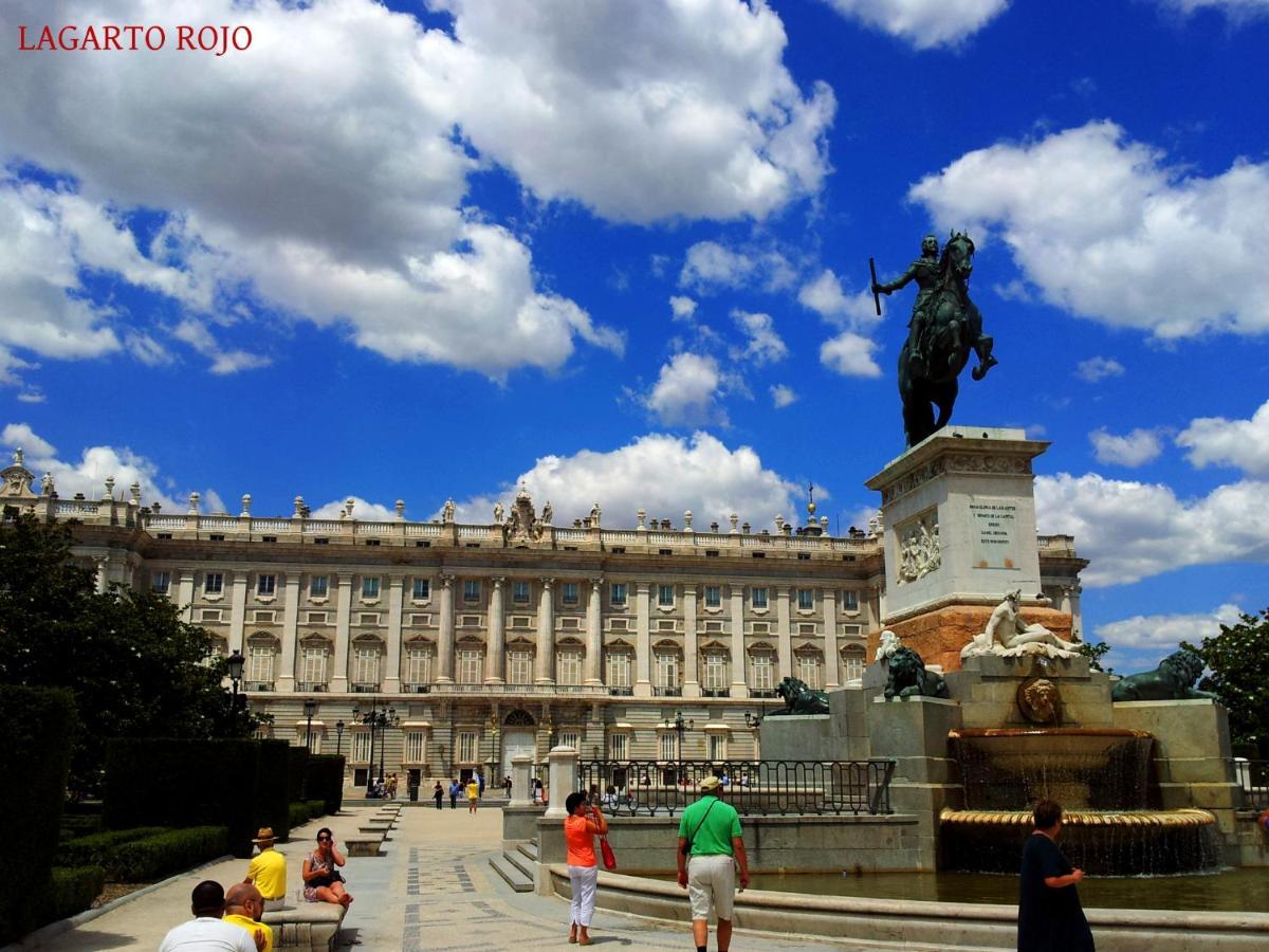 Puerta Del Sol Carretas Tph Bed and breakfast Madrid