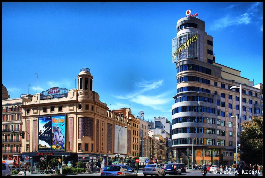 Puerta Del Sol Carretas Tph Madrid