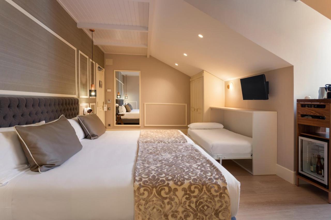 Catalonia Cortes 4*