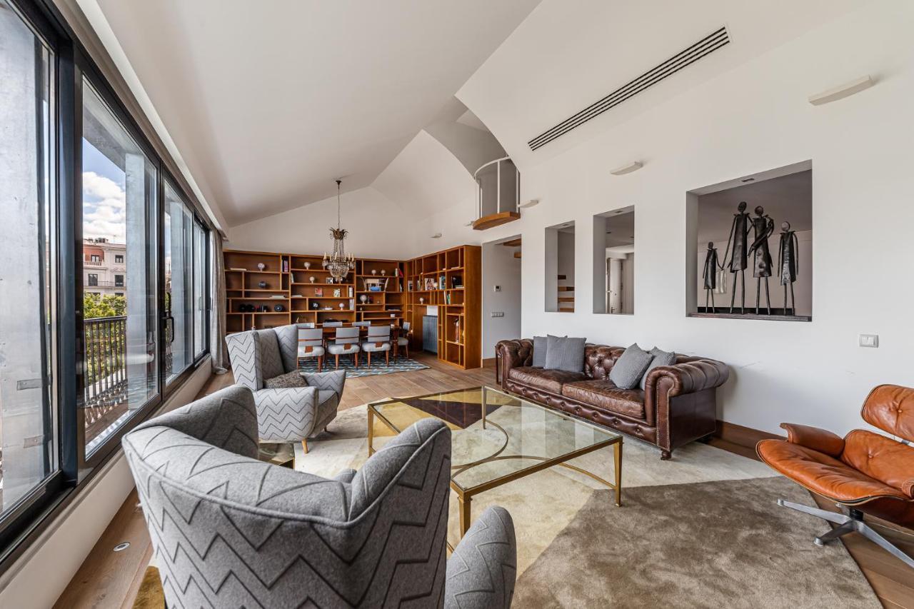 Bnbholder Golden Mile Apartment