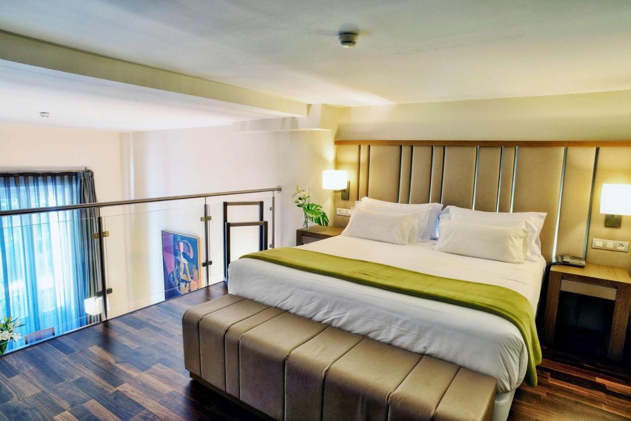 Nh Collection Palacio De Tepa 5*