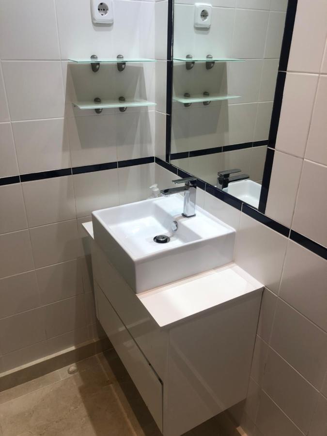 Moderno Apartamento Junto Av America Con Parking Gratuito *