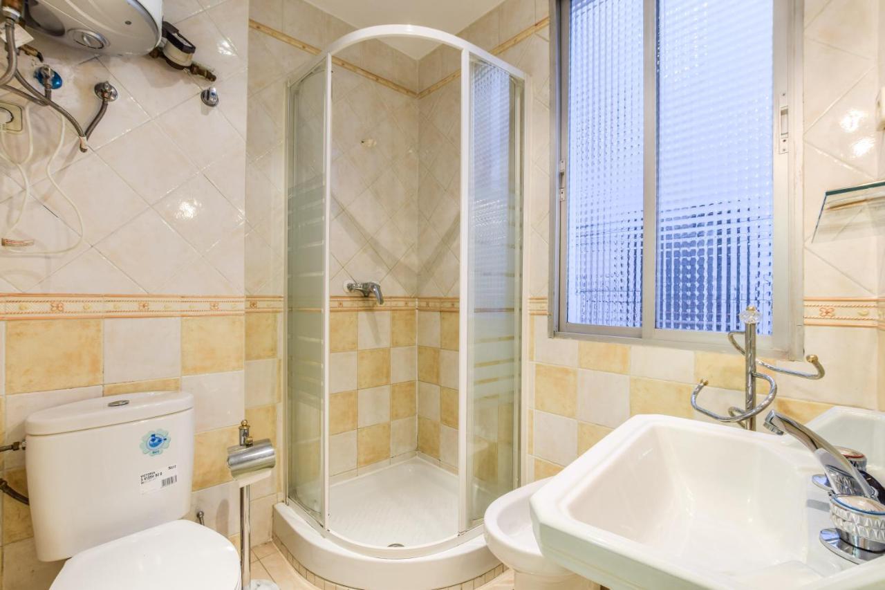 Apartamento Espacioso En La Plaza De Lavapies Apartamento