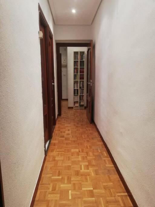 Apartamento En Con Baño Compartido *