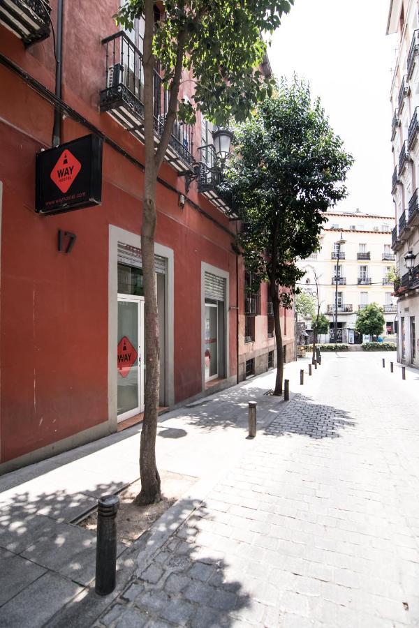 Way Hostel *