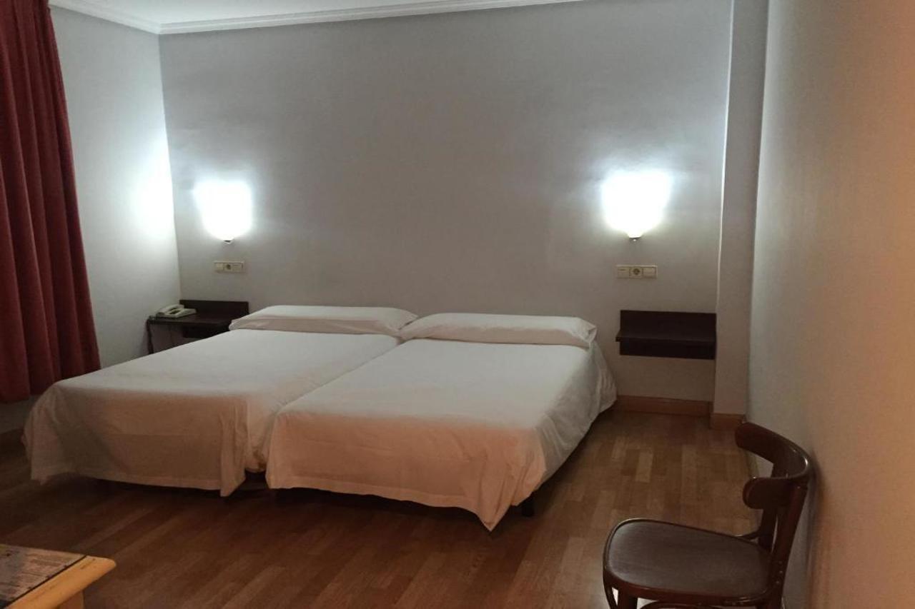Río Hotel 2*