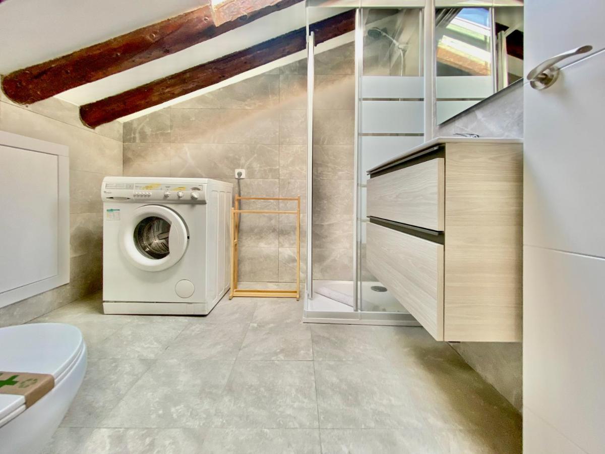 Charming Malasaña Attic *