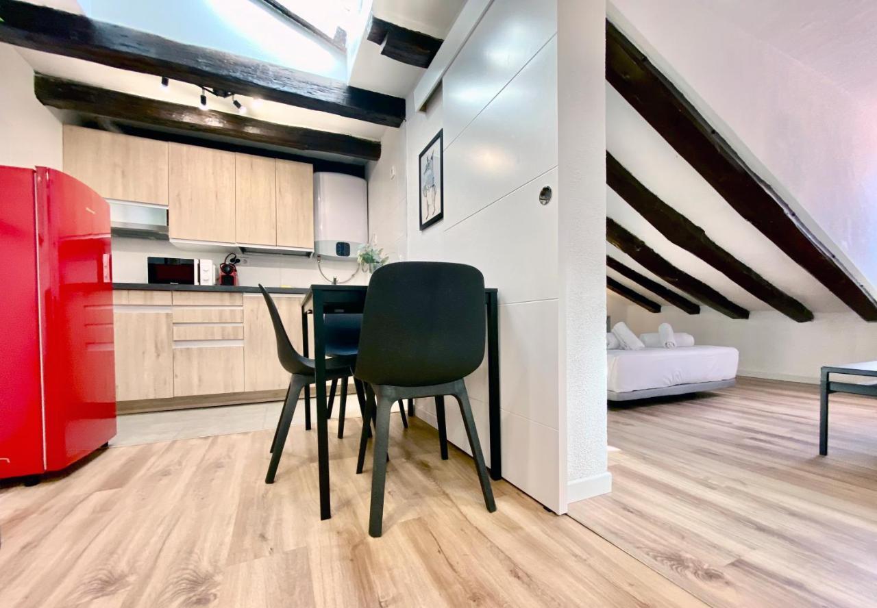 Apartamento Charming Malasaña Attic Madrid