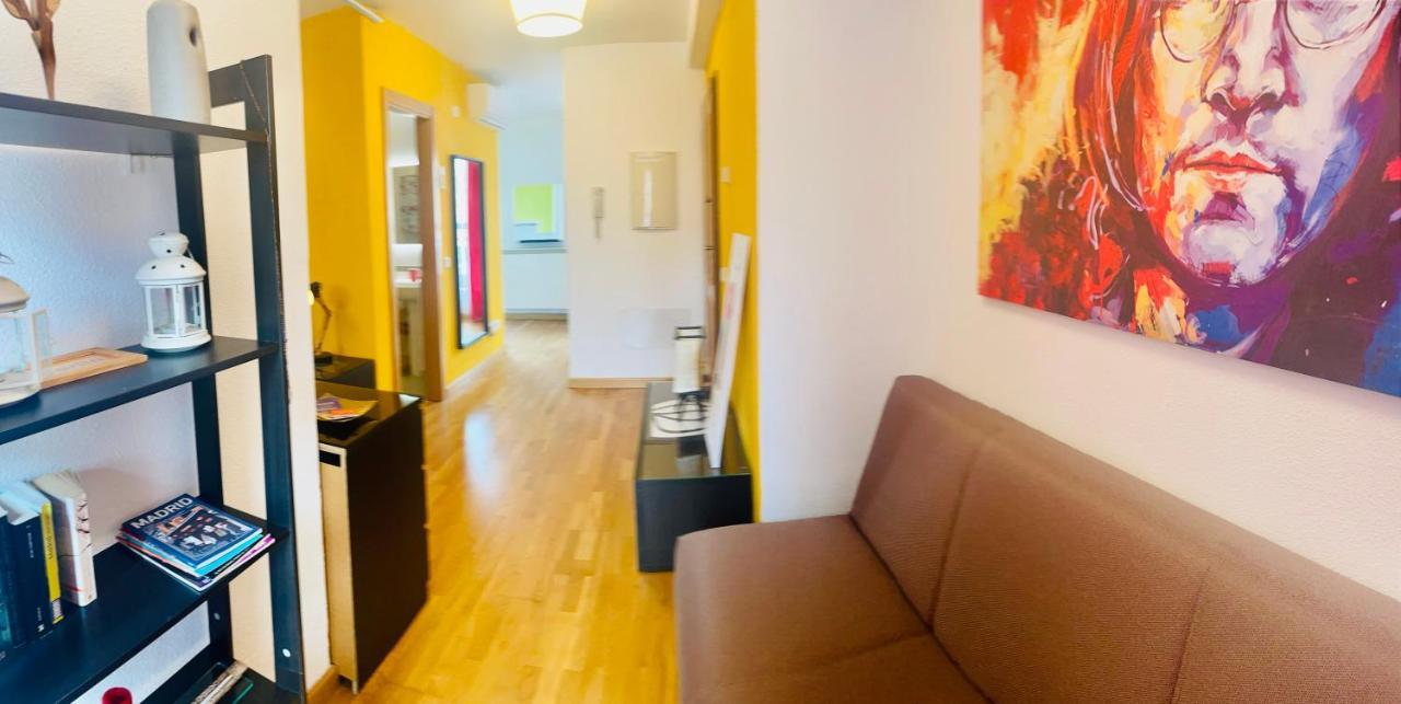 Apartamento Atico Individual&terraza, 6 Min En Metro Atocha *