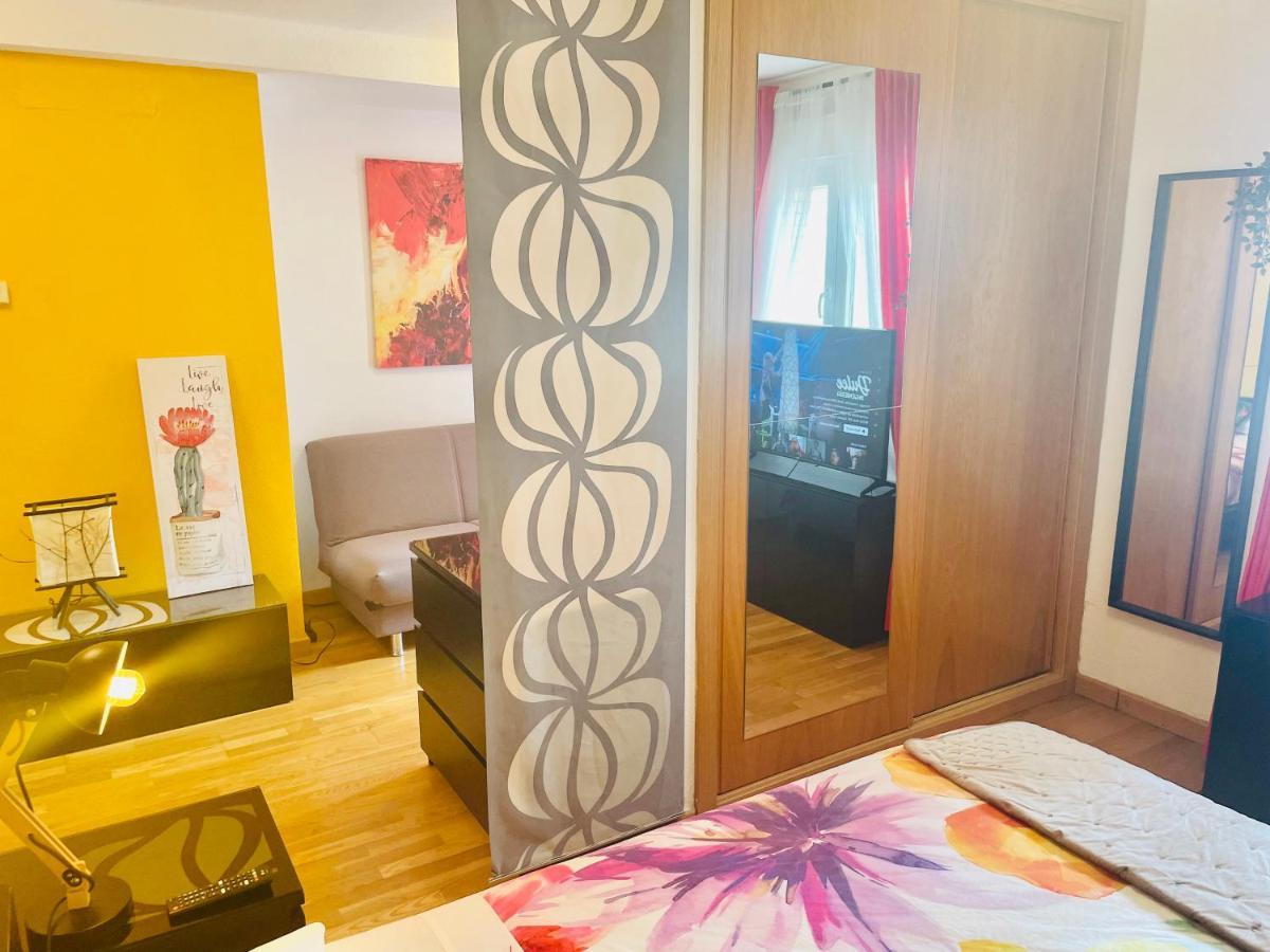 Atico Individual&terraza, 6 Min En Metro Atocha Apartamento Madrid
