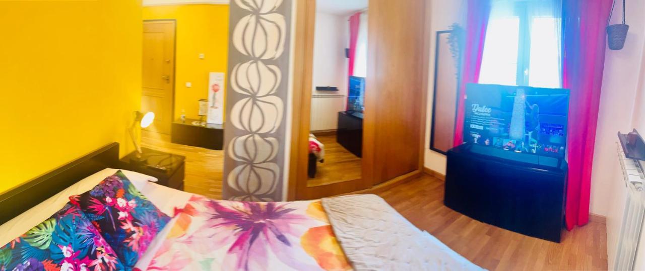 Apartamento Atico Individual&terraza, 6 Min En Metro Atocha *