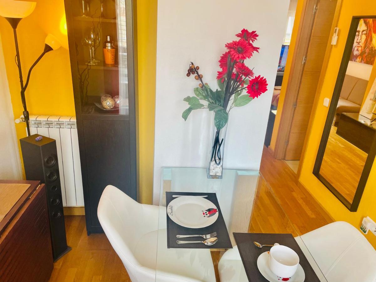 Atico Individual&terraza, 6 Min En Metro Atocha Madrid