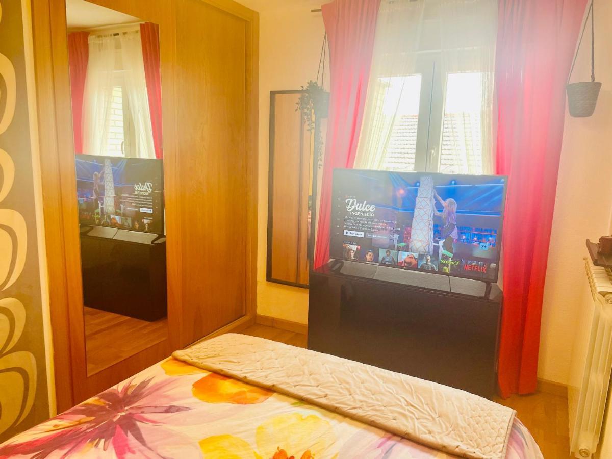 Atico Individual&terraza, 6 Min En Metro Atocha Apartamento Madrid
