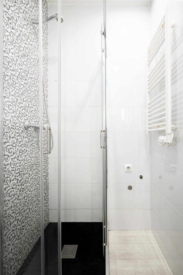 Apartamento Cuidadosamente Decorado Junto Al Metro