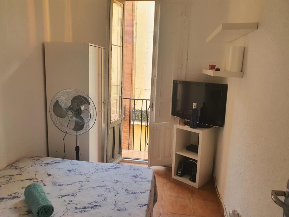 Parque El Retiro Homestay Madrid