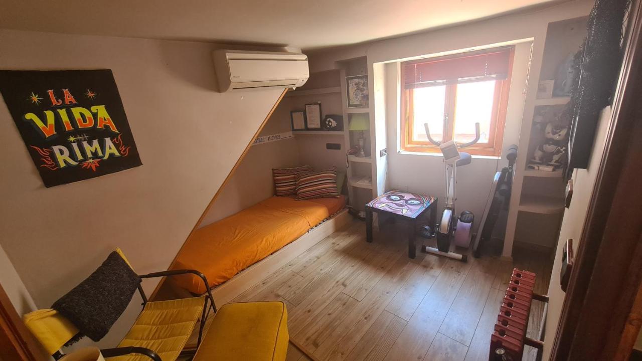 Duplex Con Garaje En Malasana Apartment Madrid