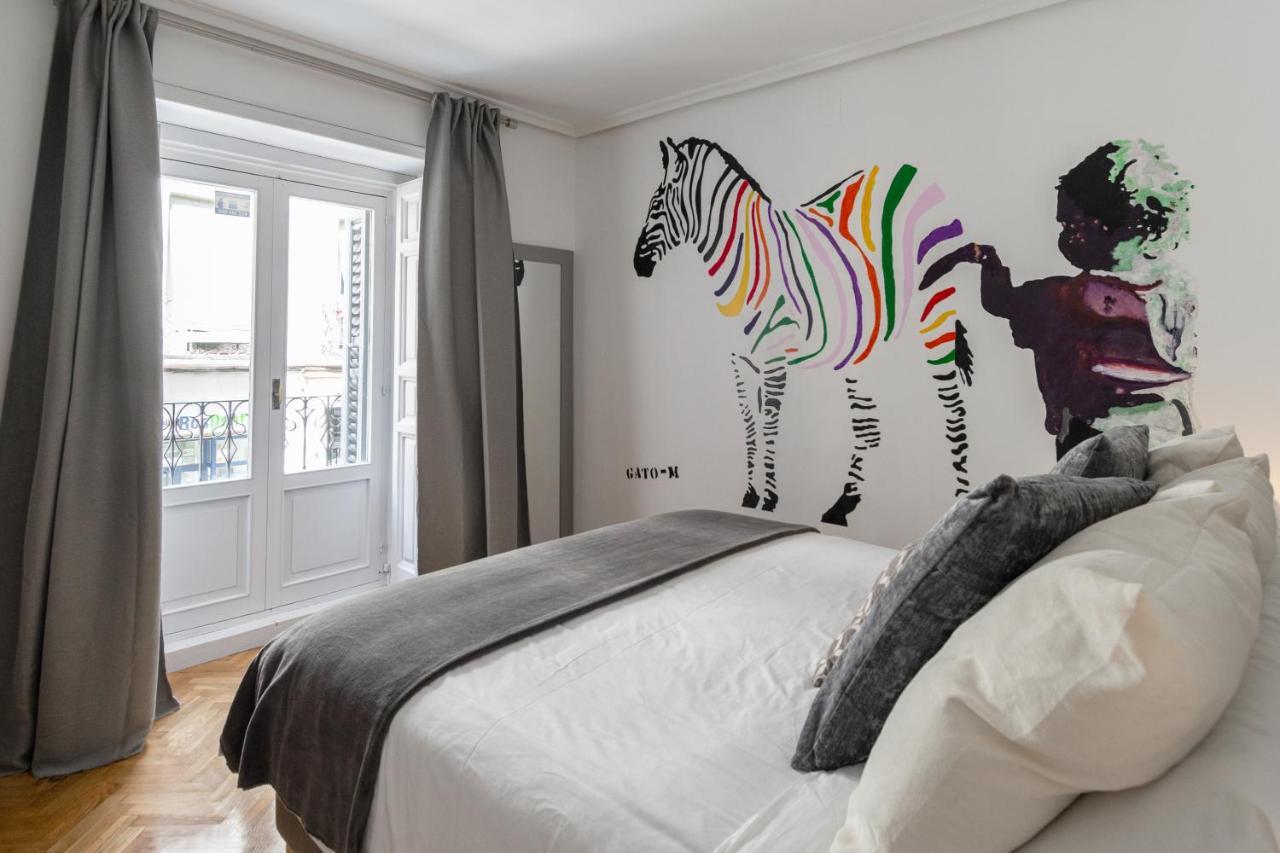 Groups Art-pop, By Monaro***** Apartamento Madrid