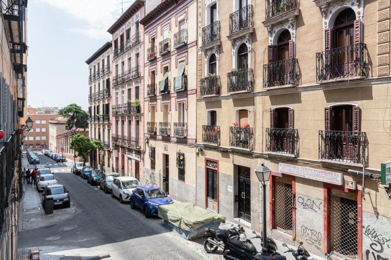 Groups Art-pop, By Monaro***** Apartamento Madrid