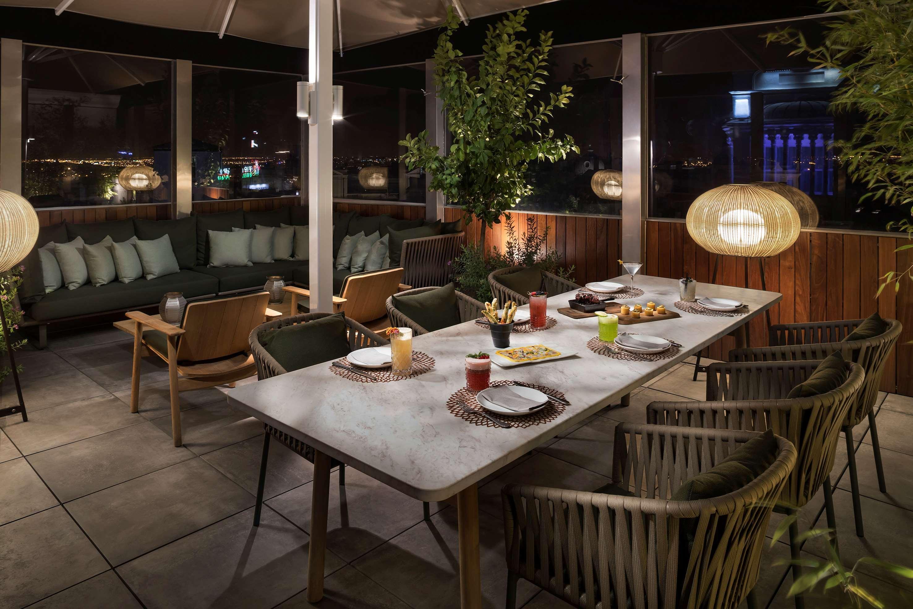Me Reina Victoria By Meliá 4* Madrid