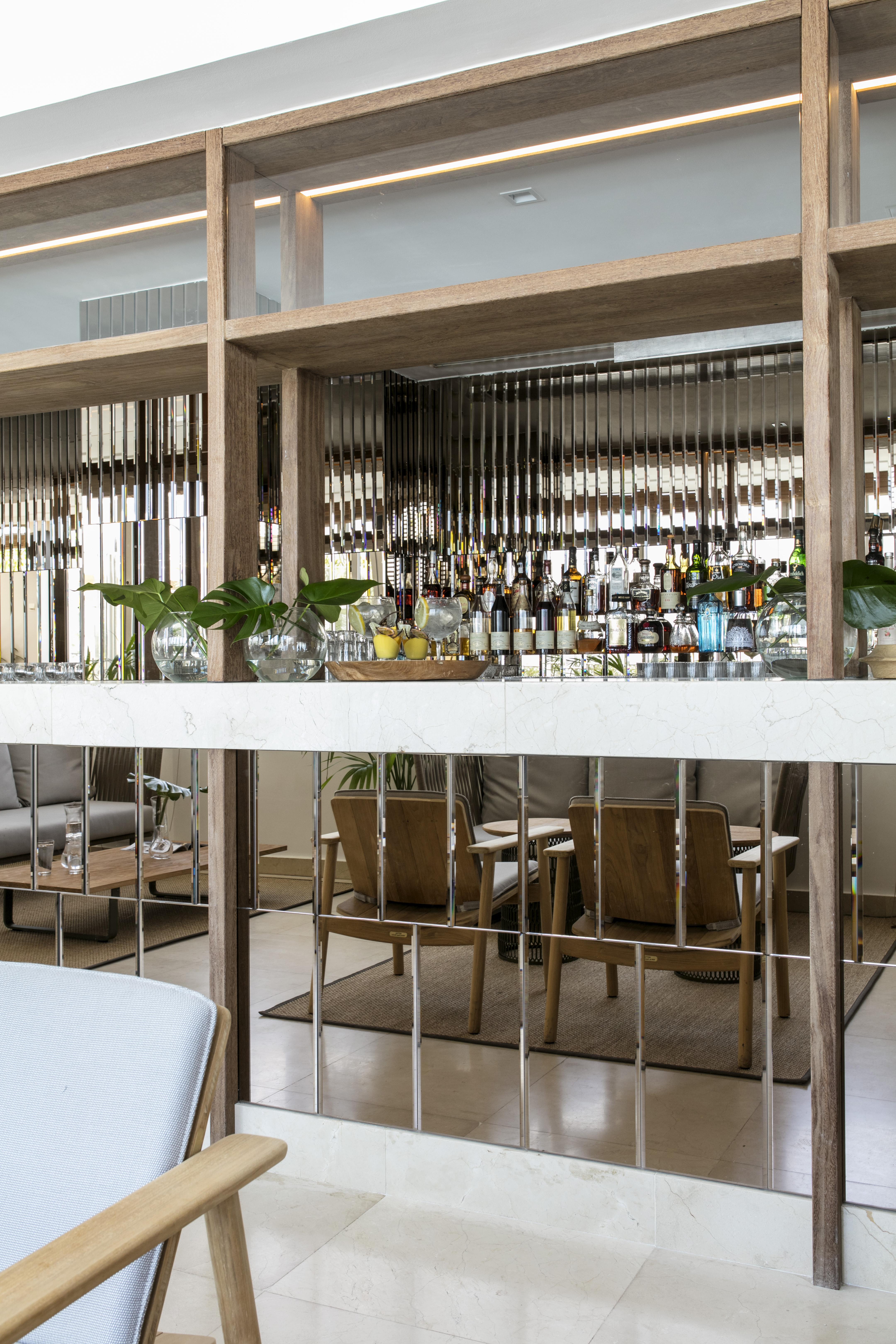 Hotel Me Reina Victoria By Melia