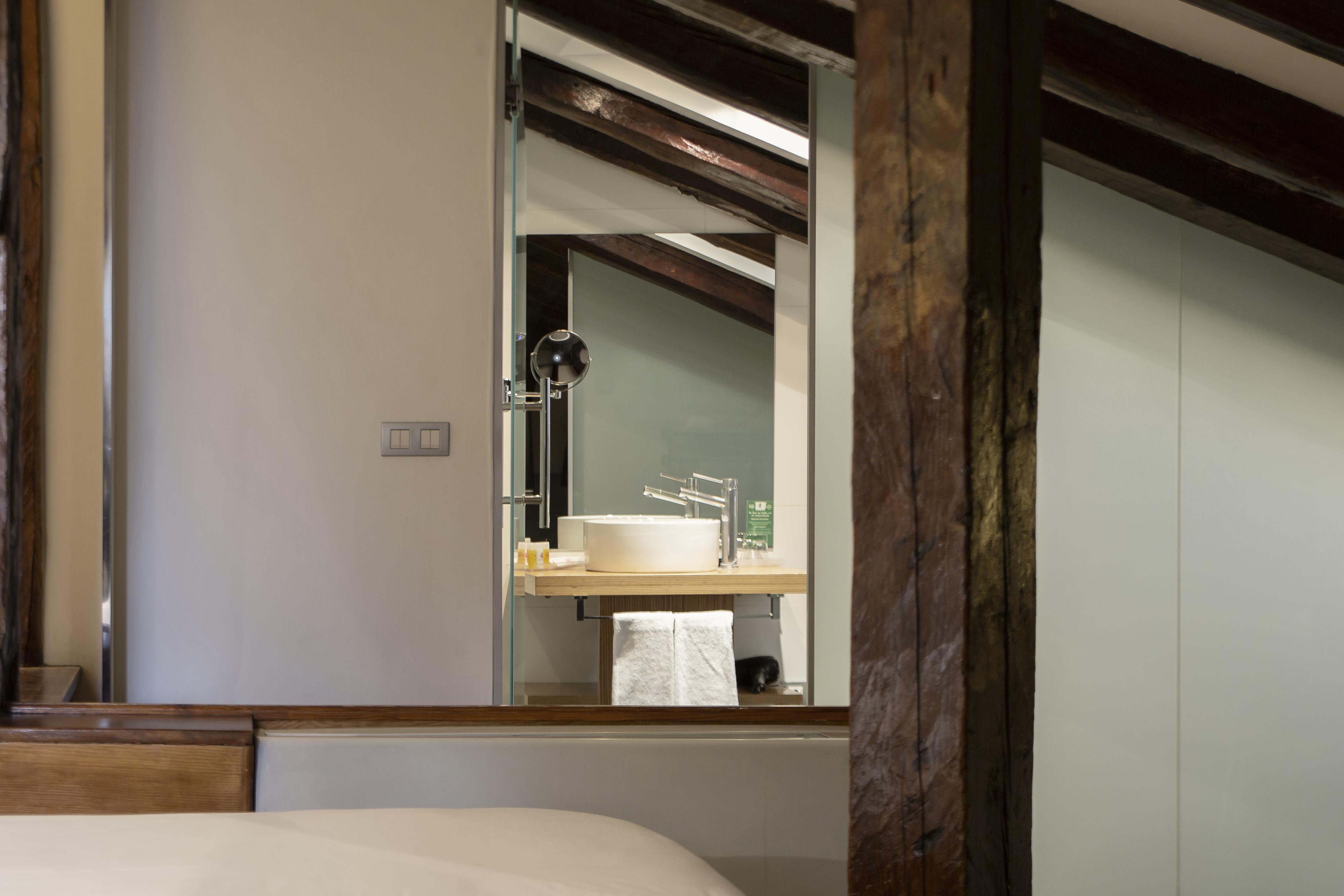Hotel Petit Palace Plaza Del Carmen Madrid