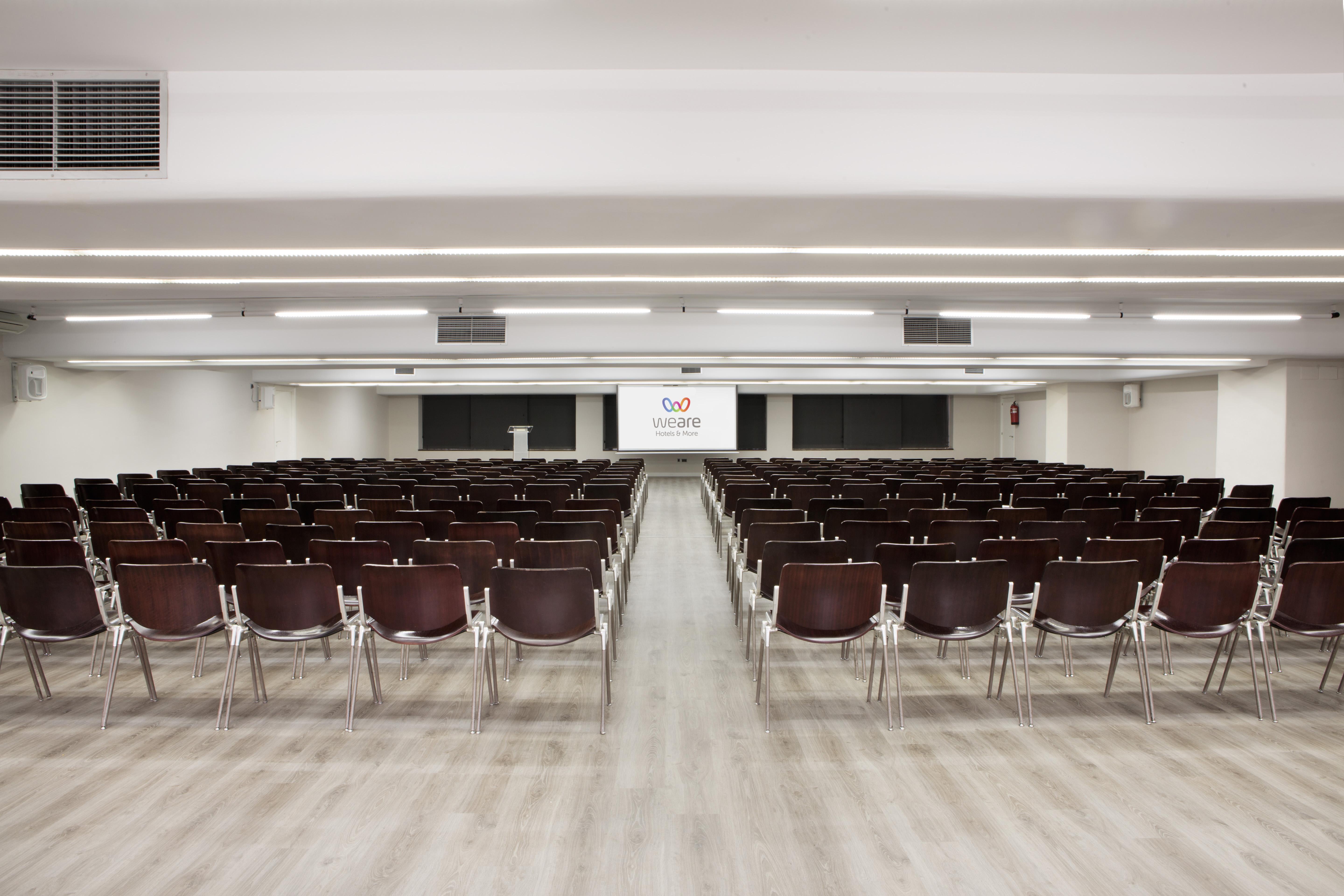 Hotel Chamartin The One 4*