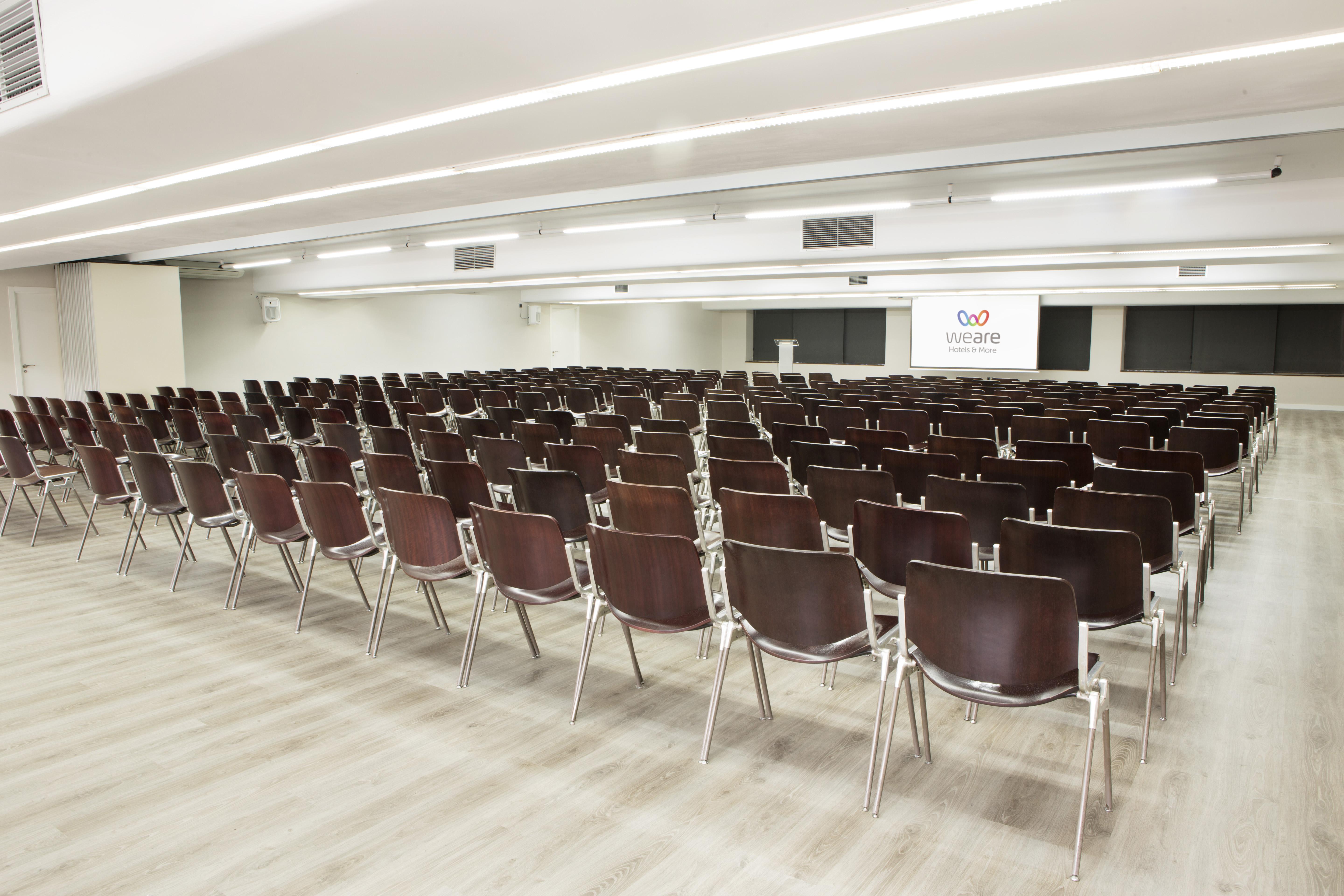 Hotel Chamartin The One