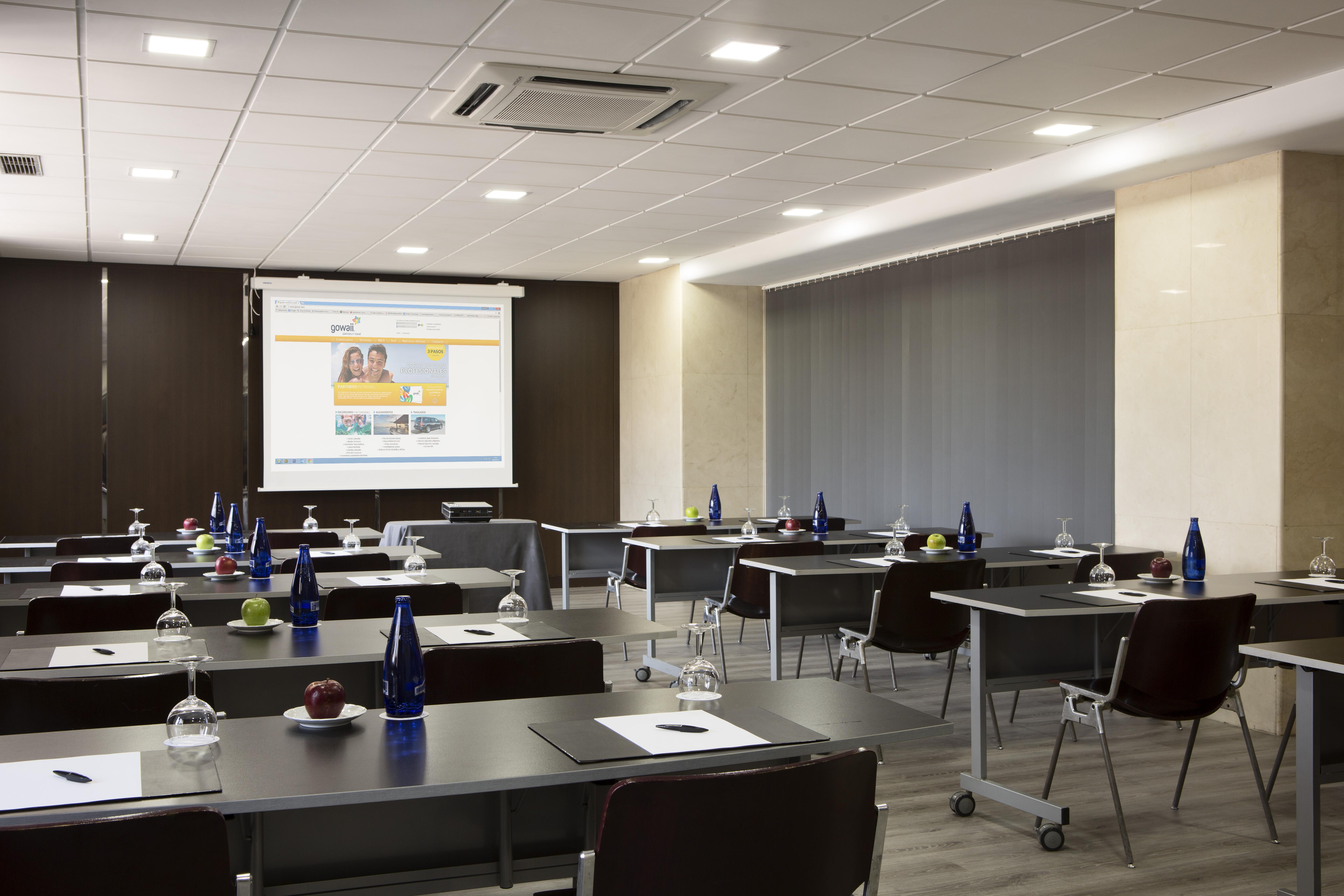 Hotel Chamartin The One 4*