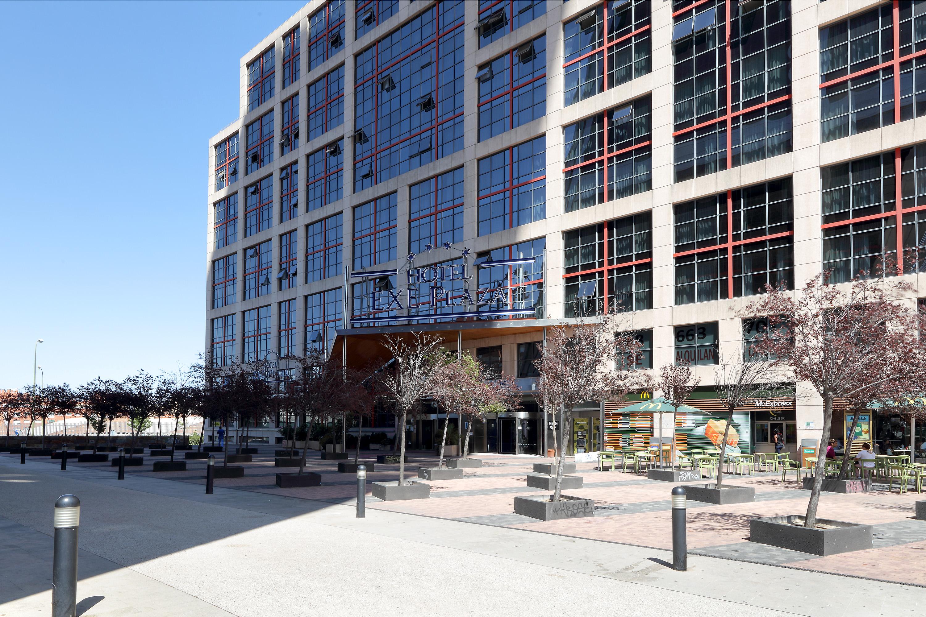 Exe Plaza 4*