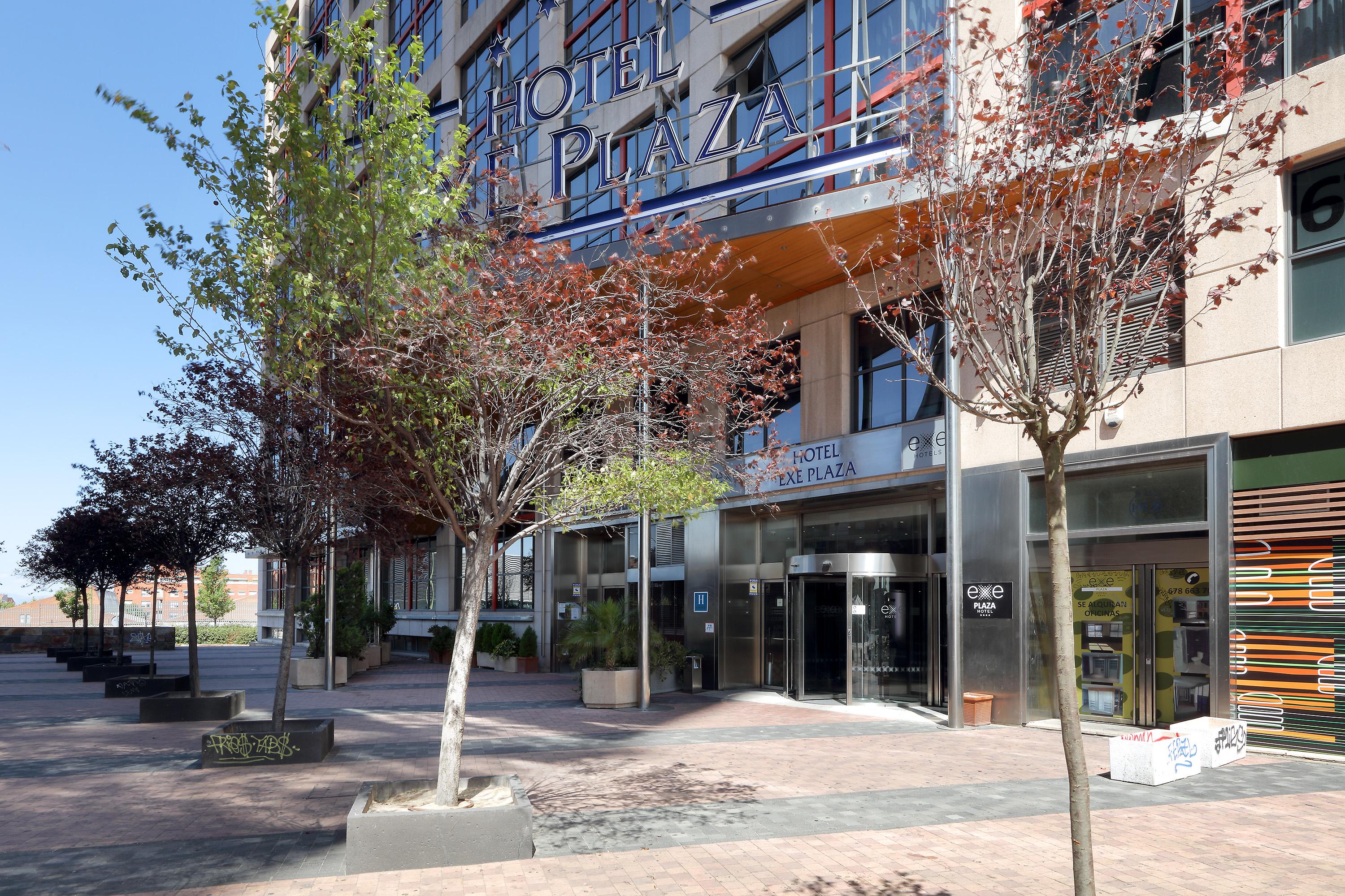 Hotel Exe Plaza 4*