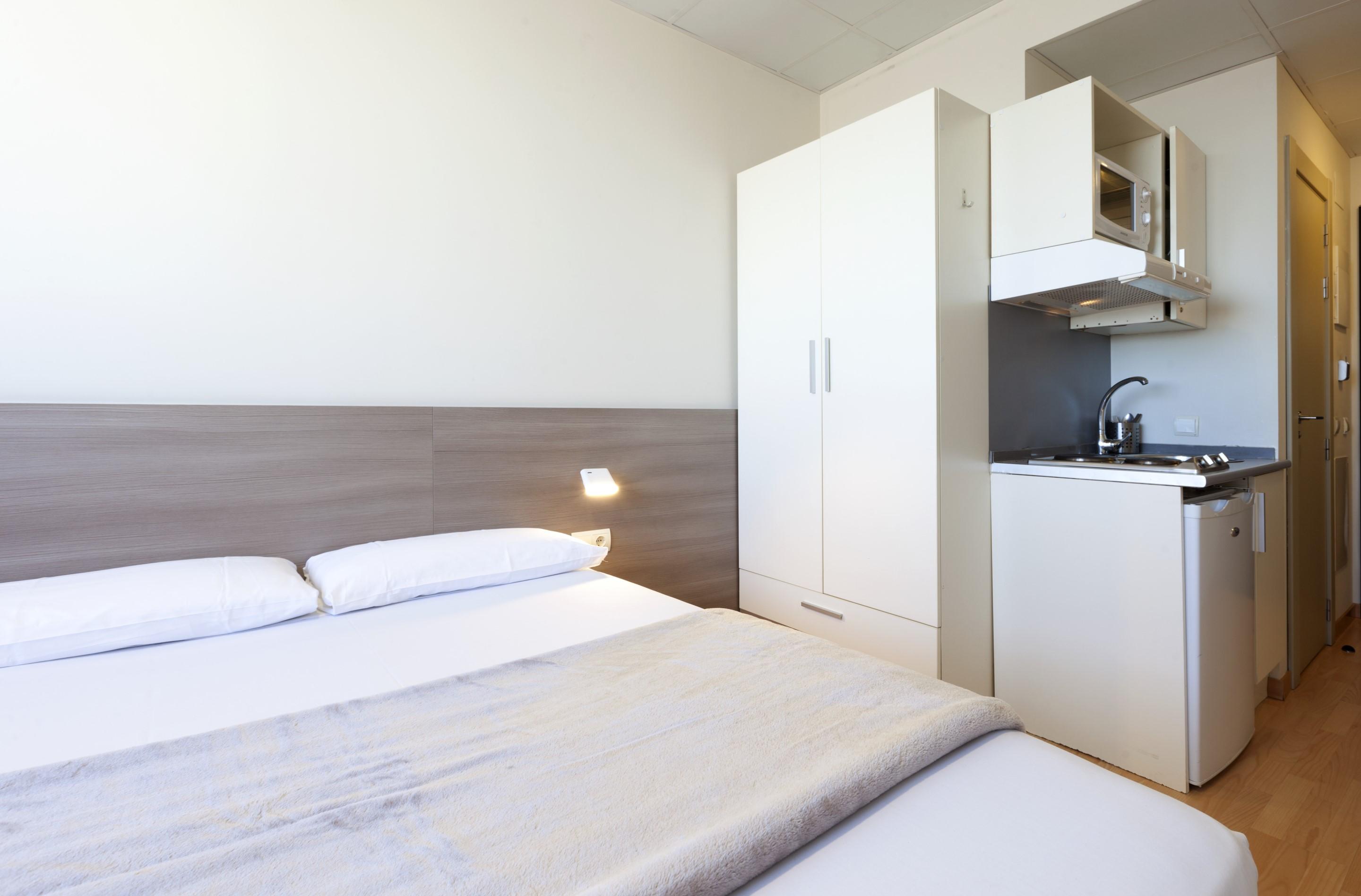 Pensión Vértice Roomspace Madrid