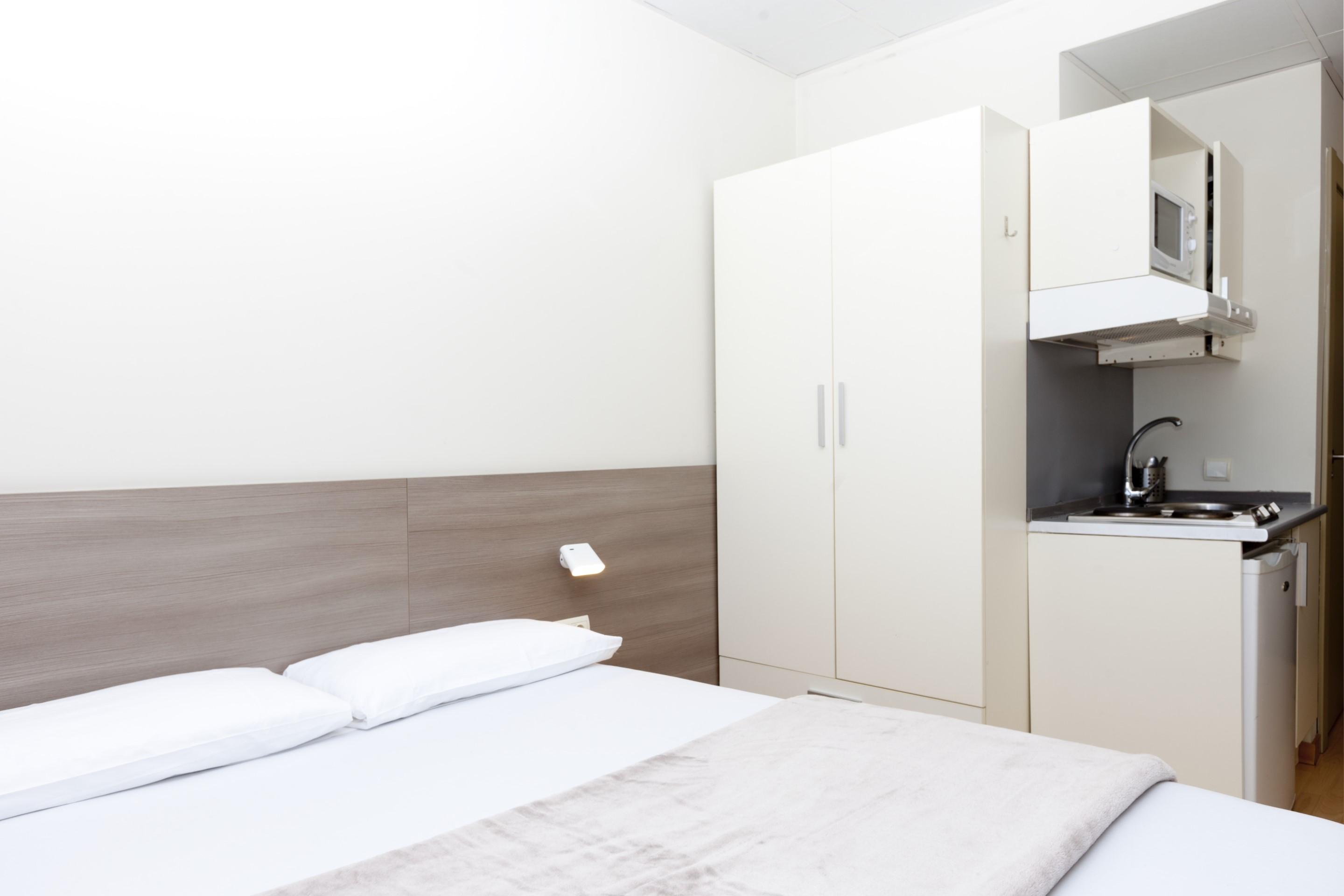 Pensión Vértice Roomspace Madrid
